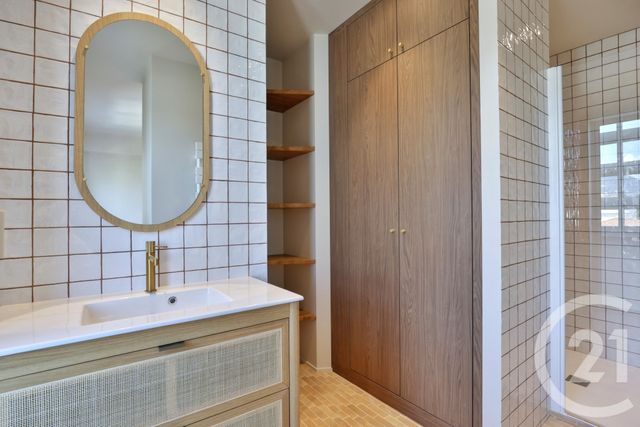 Appartement F3 à vendre - 3 pièces - 71.22 m2 - NICE - 06 - PROVENCE-ALPES-COTE-D-AZUR - Century 21 Lafage Transactions