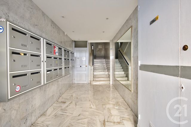 Appartement F2 à vendre - 2 pièces - 46.8 m2 - NICE - 06 - PROVENCE-ALPES-COTE-D-AZUR - Century 21 Lafage Transactions