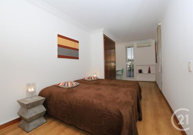 Appartement F7 et + à louer - 7 pièces - 221.98 m2 - NICE - 06 - PROVENCE-ALPES-COTE-D-AZUR - Century 21 Lafage Transactions