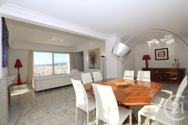 Appartement F7 et + à louer - 7 pièces - 221.98 m2 - NICE - 06 - PROVENCE-ALPES-COTE-D-AZUR - Century 21 Lafage Transactions