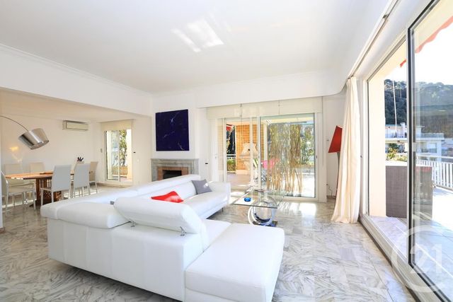 Appartement F7 et + à louer - 7 pièces - 221.98 m2 - NICE - 06 - PROVENCE-ALPES-COTE-D-AZUR - Century 21 Lafage Transactions