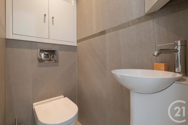 maison à louer - 4 pièces - 113.0 m2 - NICE - 06 - PROVENCE-ALPES-COTE-D-AZUR - Century 21 Lafage Transactions