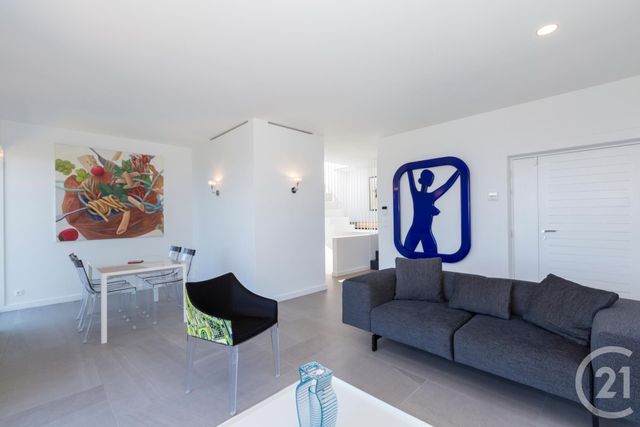 maison à louer - 4 pièces - 113.0 m2 - NICE - 06 - PROVENCE-ALPES-COTE-D-AZUR - Century 21 Lafage Transactions