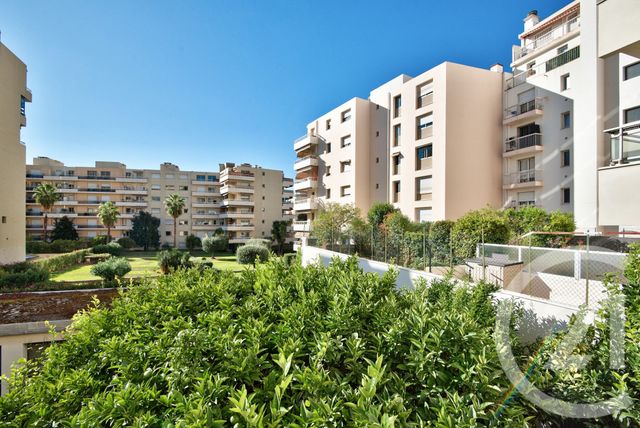 Appartement F2 à vendre - 2 pièces - 55.8 m2 - NICE - 06 - PROVENCE-ALPES-COTE-D-AZUR - Century 21 Lafage Transactions