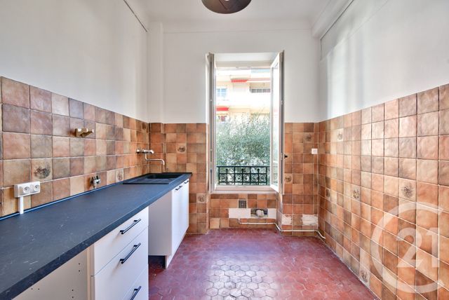 Appartement F2 à vendre - 2 pièces - 55.8 m2 - NICE - 06 - PROVENCE-ALPES-COTE-D-AZUR - Century 21 Lafage Transactions