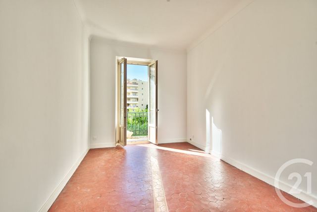 Appartement F2 à vendre NICE