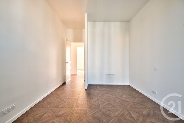 Appartement F4 à louer - 4 pièces - 89.06 m2 - NICE - 06 - PROVENCE-ALPES-COTE-D-AZUR - Century 21 Lafage Transactions