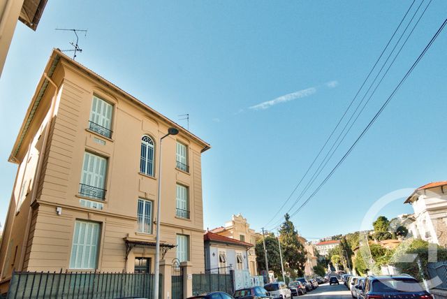 Appartement F4 à louer - 4 pièces - 93.74 m2 - NICE - 06 - PROVENCE-ALPES-COTE-D-AZUR - Century 21 Lafage Transactions