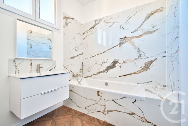 Appartement F4 à louer - 4 pièces - 93.74 m2 - NICE - 06 - PROVENCE-ALPES-COTE-D-AZUR - Century 21 Lafage Transactions