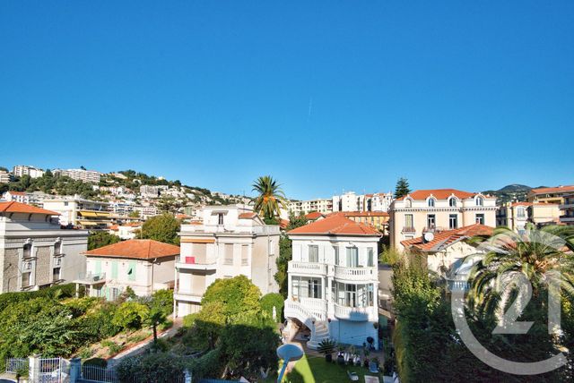 Appartement F4 à louer - 4 pièces - 93.74 m2 - NICE - 06 - PROVENCE-ALPES-COTE-D-AZUR - Century 21 Lafage Transactions