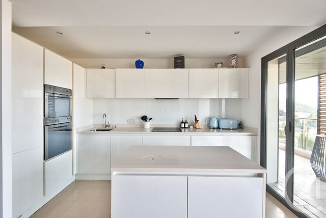 Appartement F4 à vendre - 4 pièces - 83.24 m2 - NICE - 06 - PROVENCE-ALPES-COTE-D-AZUR - Century 21 Lafage Transactions