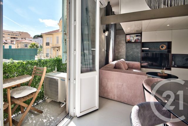 Appartement F2 à vendre - 2 pièces - 41.31 m2 - NICE - 06 - PROVENCE-ALPES-COTE-D-AZUR - Century 21 Lafage Transactions