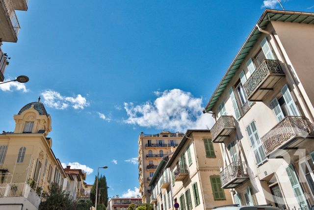 Appartement F2 à vendre - 2 pièces - 41.31 m2 - NICE - 06 - PROVENCE-ALPES-COTE-D-AZUR - Century 21 Lafage Transactions