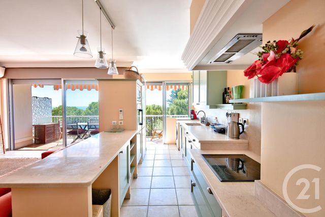 Appartement F3 à vendre - 3 pièces - 83.34 m2 - NICE - 06 - PROVENCE-ALPES-COTE-D-AZUR - Century 21 Lafage Transactions