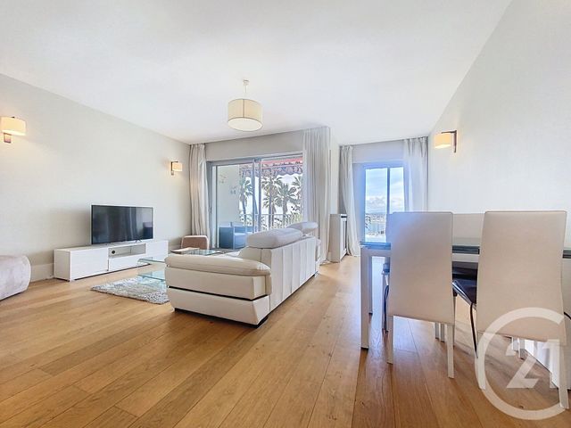 Appartement F2 à louer - 2 pièces - 63.8 m2 - NICE - 06 - PROVENCE-ALPES-COTE-D-AZUR - Century 21 Lafage Transactions