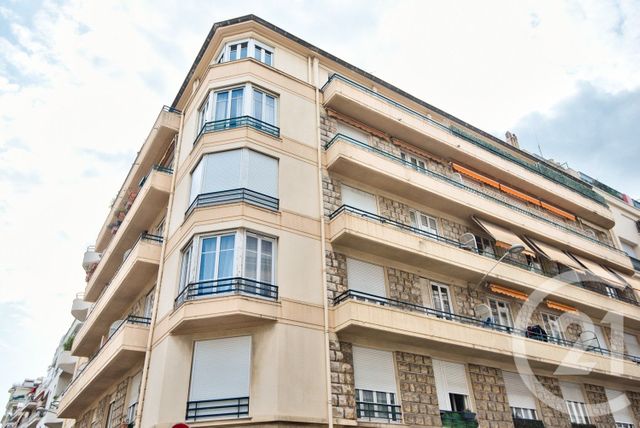 Appartement F3 à vendre - 3 pièces - 56.19 m2 - NICE - 06 - PROVENCE-ALPES-COTE-D-AZUR - Century 21 Lafage Transactions