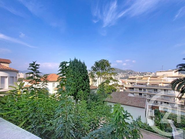 Appartement F2 à louer - 2 pièces - 34.63 m2 - NICE - 06 - PROVENCE-ALPES-COTE-D-AZUR - Century 21 Lafage Transactions