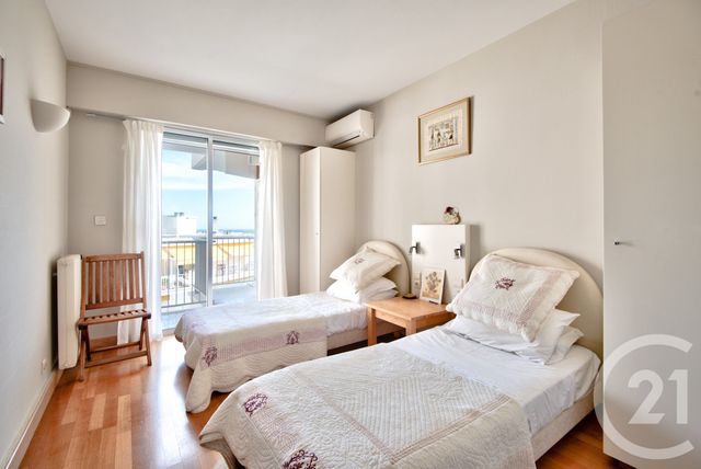 Appartement F4 à vendre - 4 pièces - 111.29 m2 - NICE - 06 - PROVENCE-ALPES-COTE-D-AZUR - Century 21 Lafage Transactions