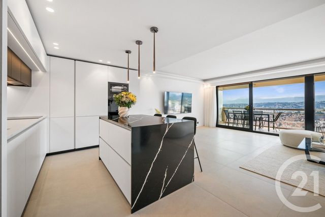 Appartement F3 à vendre - 3 pièces - 83.03 m2 - NICE - 06 - PROVENCE-ALPES-COTE-D-AZUR - Century 21 Lafage Transactions
