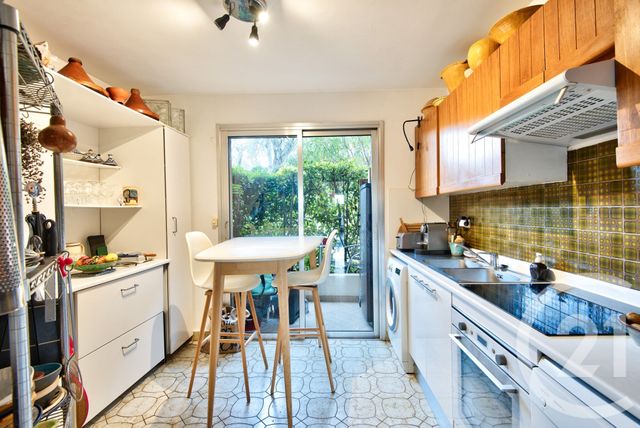 Appartement F3 à vendre - 3 pièces - 82.47 m2 - NICE - 06 - PROVENCE-ALPES-COTE-D-AZUR - Century 21 Lafage Transactions