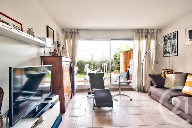 Appartement F3 à vendre - 3 pièces - 82.47 m2 - NICE - 06 - PROVENCE-ALPES-COTE-D-AZUR - Century 21 Lafage Transactions