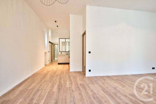 Appartement F4 à vendre - 4 pièces - 73.72 m2 - NICE - 06 - PROVENCE-ALPES-COTE-D-AZUR - Century 21 Lafage Transactions