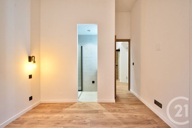 Appartement F4 à vendre - 4 pièces - 73.72 m2 - NICE - 06 - PROVENCE-ALPES-COTE-D-AZUR - Century 21 Lafage Transactions