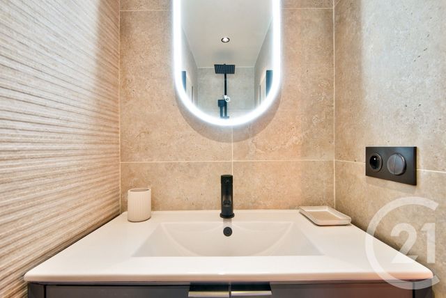 Appartement F4 à vendre - 4 pièces - 73.72 m2 - NICE - 06 - PROVENCE-ALPES-COTE-D-AZUR - Century 21 Lafage Transactions