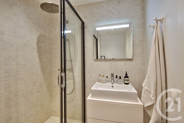 Appartement F2 à vendre - 2 pièces - 40.61 m2 - NICE - 06 - PROVENCE-ALPES-COTE-D-AZUR - Century 21 Lafage Transactions