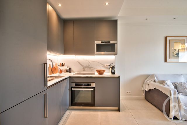 Appartement F2 à vendre - 2 pièces - 40.61 m2 - NICE - 06 - PROVENCE-ALPES-COTE-D-AZUR - Century 21 Lafage Transactions