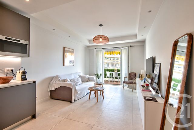 Appartement F2 à vendre - 2 pièces - 40.61 m2 - NICE - 06 - PROVENCE-ALPES-COTE-D-AZUR - Century 21 Lafage Transactions