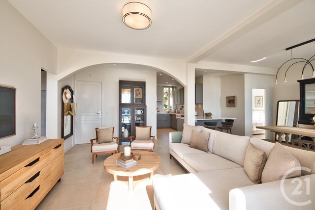 Appartement F3 à vendre - 3 pièces - 87.32 m2 - VILLEFRANCHE SUR MER - 06 - PROVENCE-ALPES-COTE-D-AZUR - Century 21 Lafage Transactions