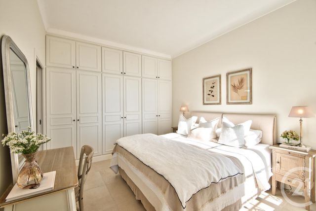 Appartement F3 à vendre - 3 pièces - 87.32 m2 - VILLEFRANCHE SUR MER - 06 - PROVENCE-ALPES-COTE-D-AZUR - Century 21 Lafage Transactions