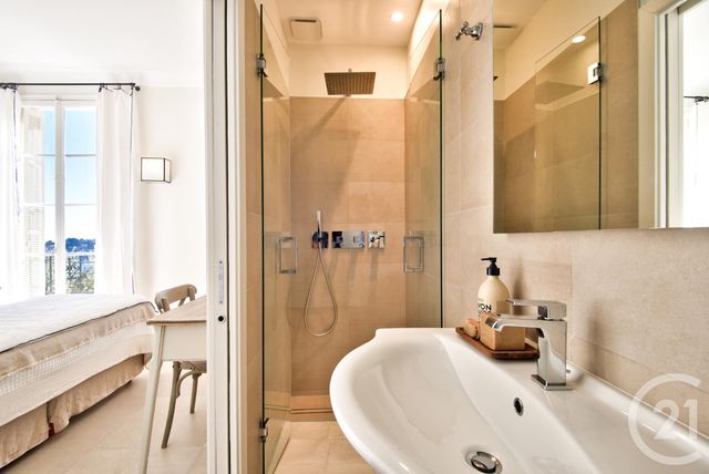 Appartement F3 à vendre - 3 pièces - 87.32 m2 - VILLEFRANCHE SUR MER - 06 - PROVENCE-ALPES-COTE-D-AZUR - Century 21 Lafage Transactions