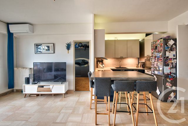 Afficher la photo en grand Appartement F4 à vendre - 4 pièces - 89.6 m2 - NICE - 06 - PROVENCE-ALPES-COTE-D-AZUR - Century 21 Lafage Transactions