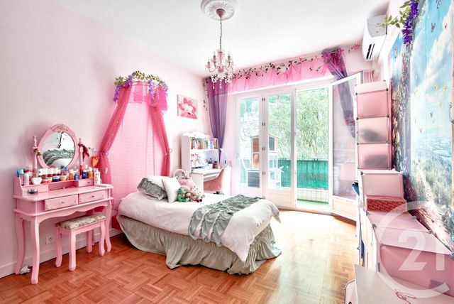 Afficher la photo en grand Appartement F4 à vendre - 4 pièces - 89.6 m2 - NICE - 06 - PROVENCE-ALPES-COTE-D-AZUR - Century 21 Lafage Transactions