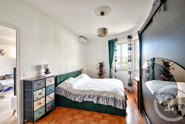 Afficher la photo en grand Appartement F4 à vendre - 4 pièces - 89.6 m2 - NICE - 06 - PROVENCE-ALPES-COTE-D-AZUR - Century 21 Lafage Transactions