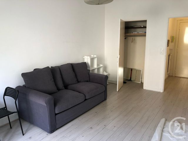 Afficher la photo en grand Appartement F1 à louer - 1 pièce - 26.77 m2 - NICE - 06 - PROVENCE-ALPES-COTE-D-AZUR - Century 21 Lafage Transactions