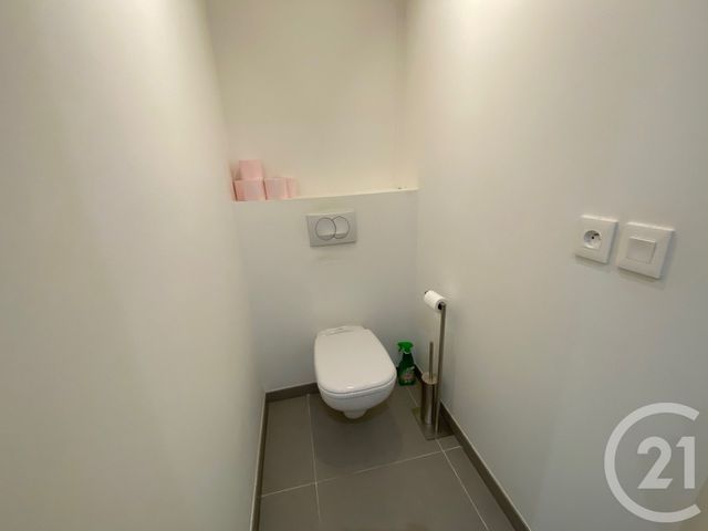 Appartement F2 à louer - 2 pièces - 43.0 m2 - NICE - 06 - PROVENCE-ALPES-COTE-D-AZUR - Century 21 Lafage Transactions