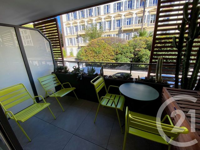 Appartement F2 à louer - 2 pièces - 43.0 m2 - NICE - 06 - PROVENCE-ALPES-COTE-D-AZUR - Century 21 Lafage Transactions