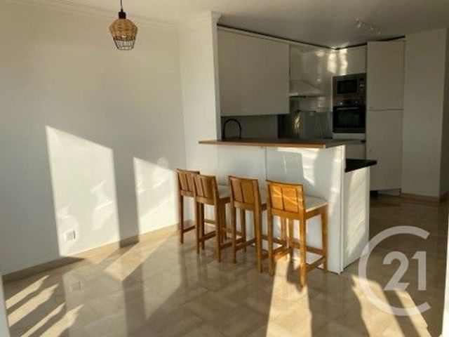 Appartement F4 à louer - 4 pièces - 107.0 m2 - NICE - 06 - PROVENCE-ALPES-COTE-D-AZUR - Century 21 Lafage Transactions