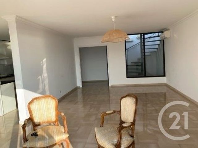 Appartement F4 à louer - 4 pièces - 107.0 m2 - NICE - 06 - PROVENCE-ALPES-COTE-D-AZUR - Century 21 Lafage Transactions