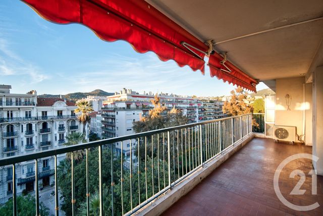 Appartement F3 à vendre - 2 pièces - 49.14 m2 - NICE - 06 - PROVENCE-ALPES-COTE-D-AZUR - Century 21 Lafage Transactions
