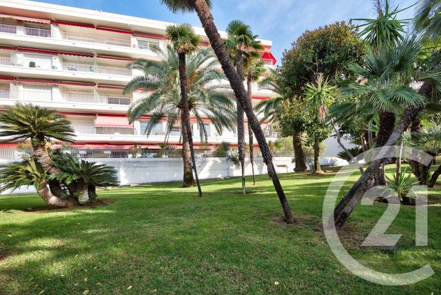 Appartement F2 à vendre - 2 pièces - 63.29 m2 - NICE - 06 - PROVENCE-ALPES-COTE-D-AZUR - Century 21 Lafage Transactions