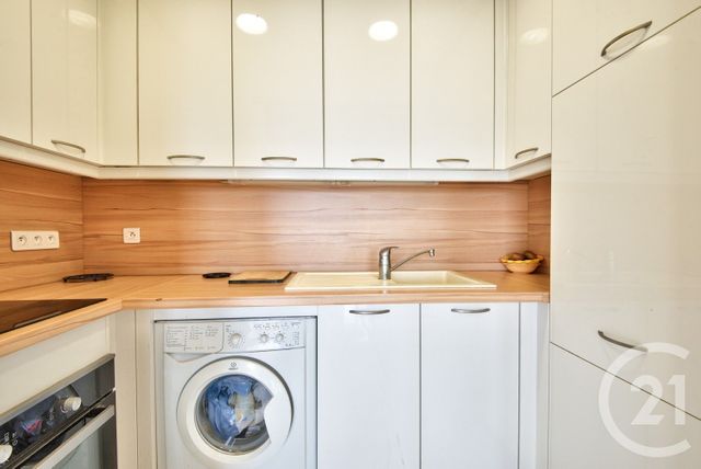 Appartement F2 à vendre - 2 pièces - 63.29 m2 - NICE - 06 - PROVENCE-ALPES-COTE-D-AZUR - Century 21 Lafage Transactions