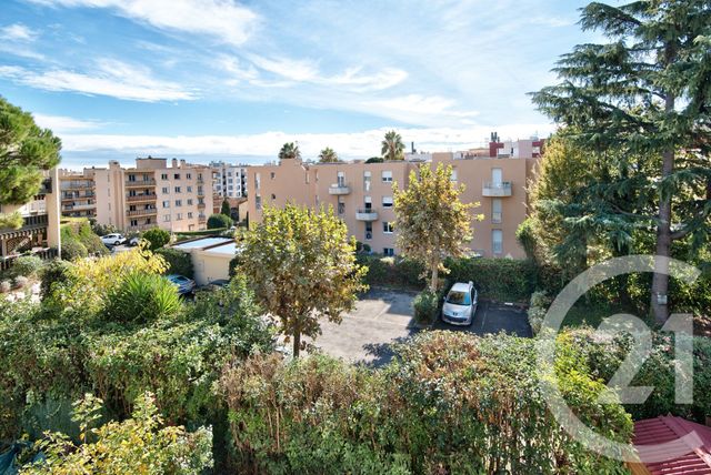 Appartement F3 à vendre - 3 pièces - 63.48 m2 - ST LAURENT DU VAR - 06 - PROVENCE-ALPES-COTE-D-AZUR - Century 21 Lafage Transactions