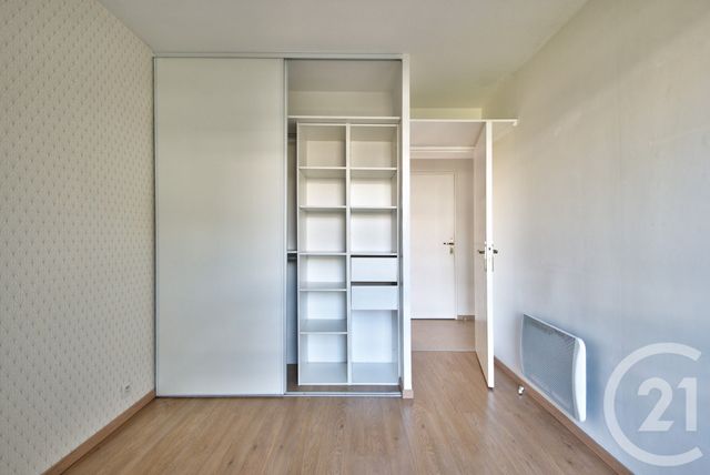 Appartement F3 à vendre - 3 pièces - 63.48 m2 - ST LAURENT DU VAR - 06 - PROVENCE-ALPES-COTE-D-AZUR - Century 21 Lafage Transactions