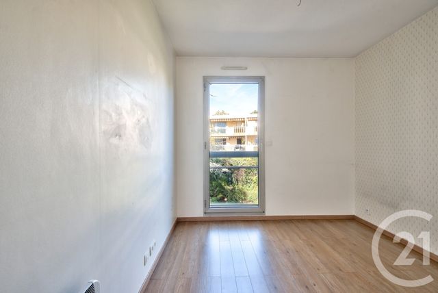 Appartement F3 à vendre - 3 pièces - 63.48 m2 - ST LAURENT DU VAR - 06 - PROVENCE-ALPES-COTE-D-AZUR - Century 21 Lafage Transactions