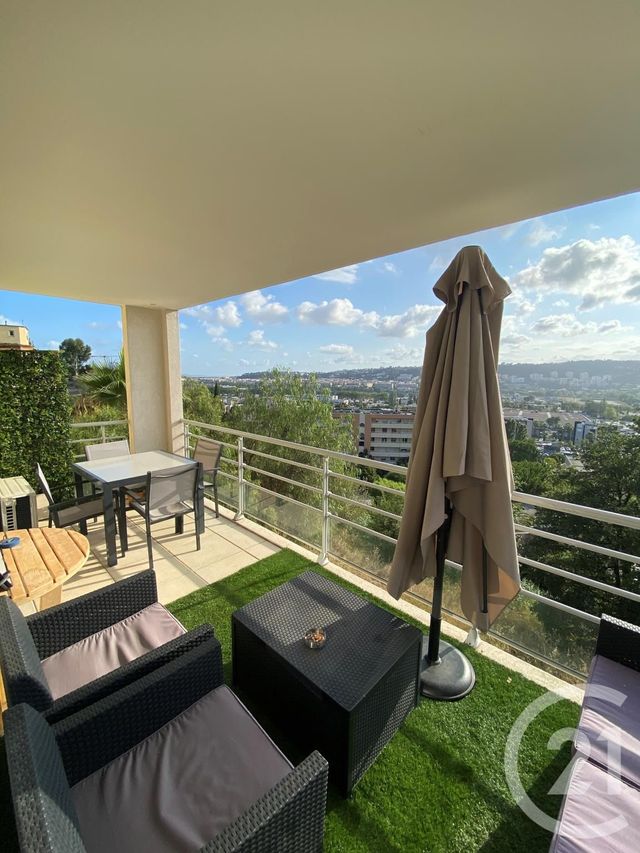Appartement F1 à louer - 1 pièce - 30.27 m2 - NICE - 06 - PROVENCE-ALPES-COTE-D-AZUR - Century 21 Lafage Transactions