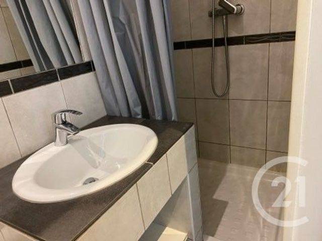 Appartement F1 à louer - 1 pièce - 19.66 m2 - NICE - 06 - PROVENCE-ALPES-COTE-D-AZUR - Century 21 Lafage Transactions